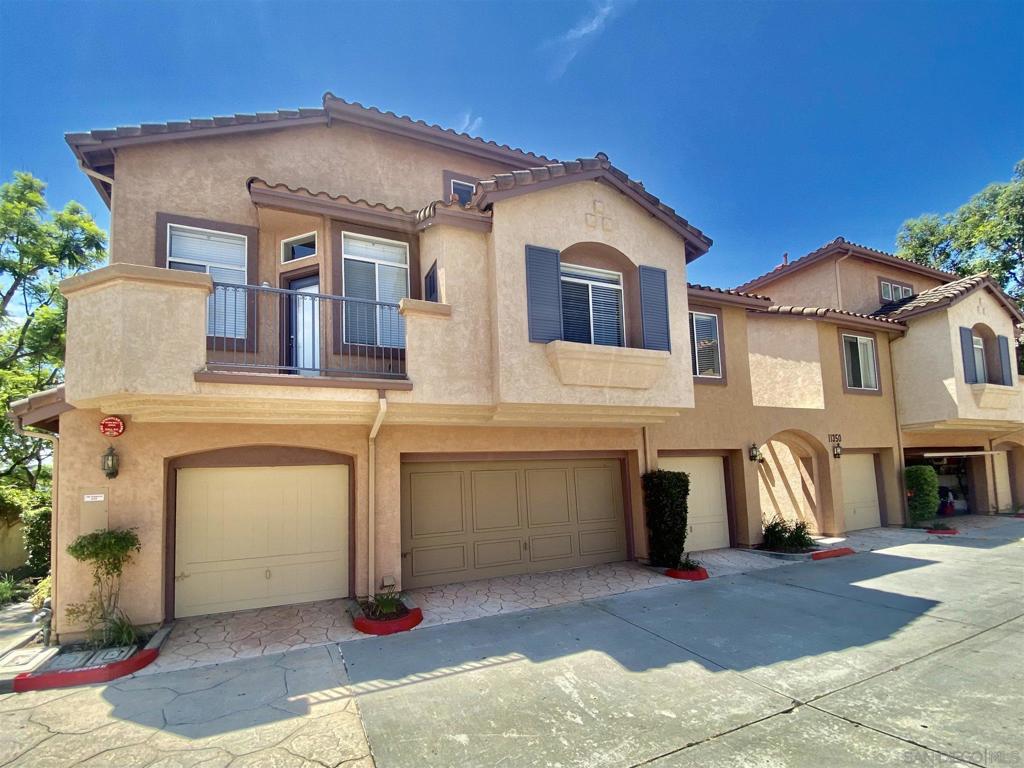 Light and bright town home. Close to all. Open floor plan located in the Tristan development of Rancho San Diego community. Offering 1 car attached garage with custom floor and cabinetry, laundry room, wood/gas fireplace in Living Room, open eat-in kitchen, 2 Master Bedroom suites, private patio and deck, central AC and much more. HOA offers pool. Equipment: Range/Oven Sewer: Sewer Connected Topography: LL