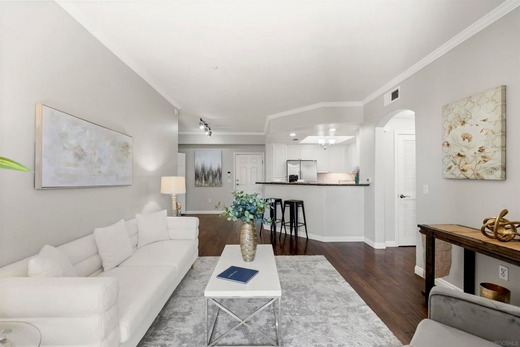 9293 Regents Road C108