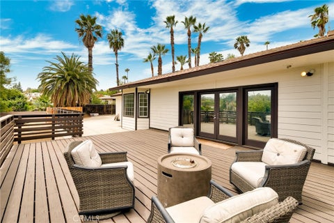 Photo of 2128 Oak Crest DR, Riverside, CA 92506 (MLS # TR26168414)