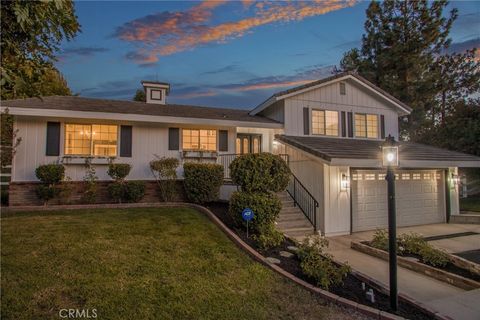 30041 Los Nogales Temecula CA 92591