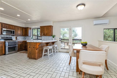 Tiny photo for 9275 Curbaril AVE, Atascadero, CA 93422 (MLS # PI26134580)