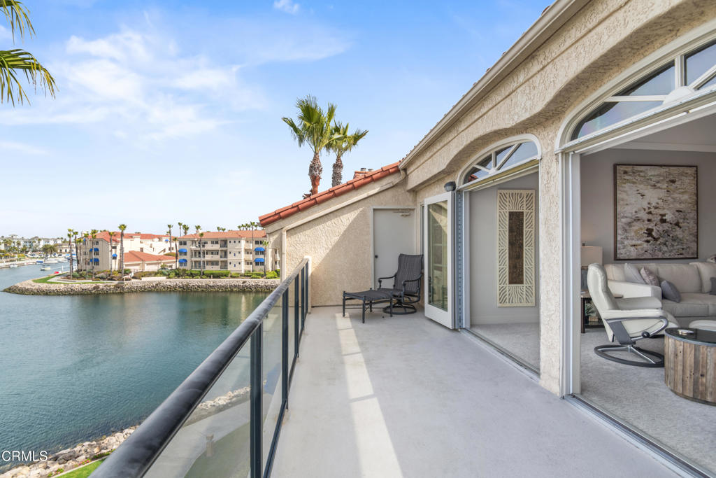 Properties 1758 Emerald Isle Way