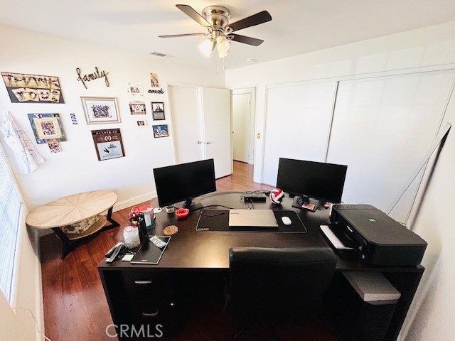 65861 Avenida Barona