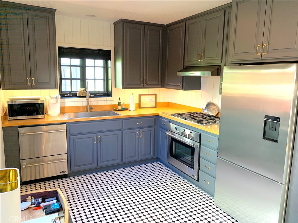 South Laguna Bluffs (SLB) - Residential Lease