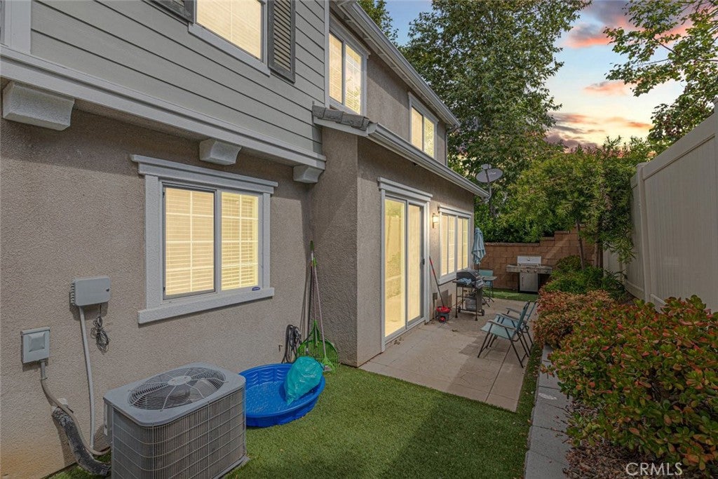 1115 S Magnolia