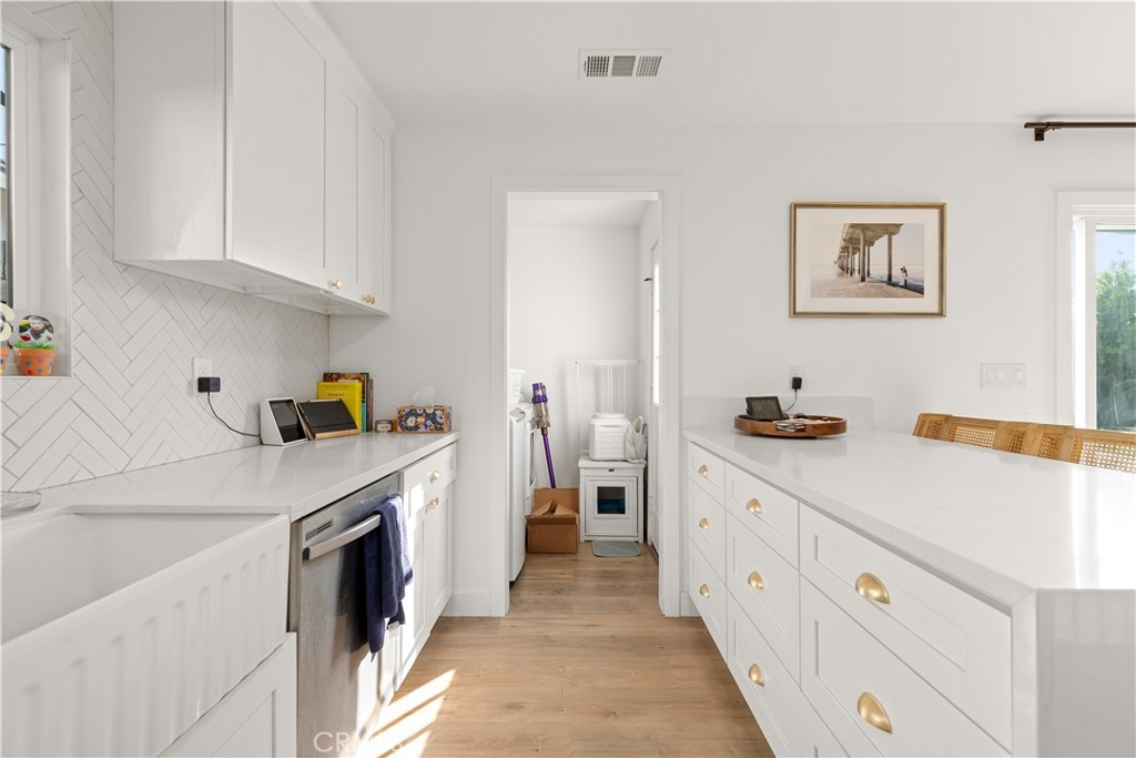 Sunkist Plaza (SUNK) - Residential