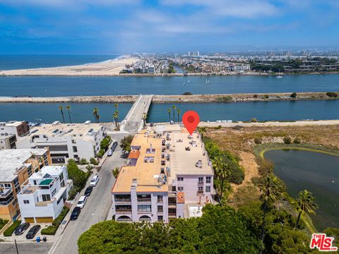 Tiny photo for 6220 Pacific Avenue #303, Playa Del Rey, CA 90293 (MLS # 25623243)