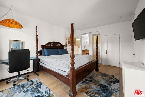 Tiny photo for 6220 Pacific Avenue #303, Playa Del Rey, CA 90293 (MLS # 25623243)