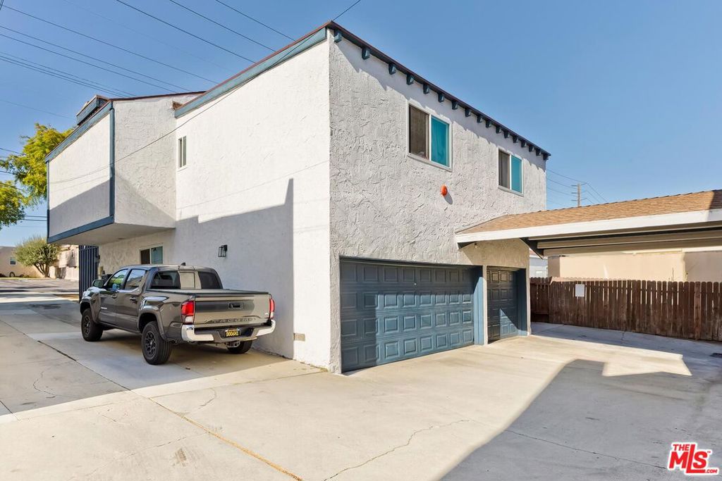 2214 Grant Avenue
