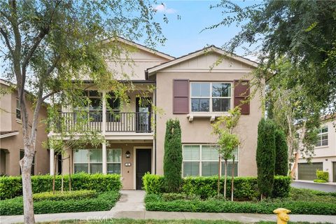 Photo of 78 Rose Arch #21, Irvine, CA 92620 (MLS # OC26075034)