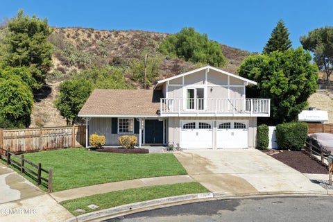 Photo of 1689 Sunnydale Court, Simi Valley, CA 93065 (MLS # 226003909)