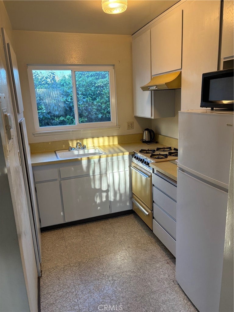 11813 Runnymede Street 45, North Hollywood CA 91605