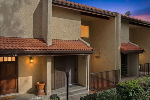 Photo of 7738 Via Napoli #50, Burbank, CA 91504 (MLS # SR26034773)