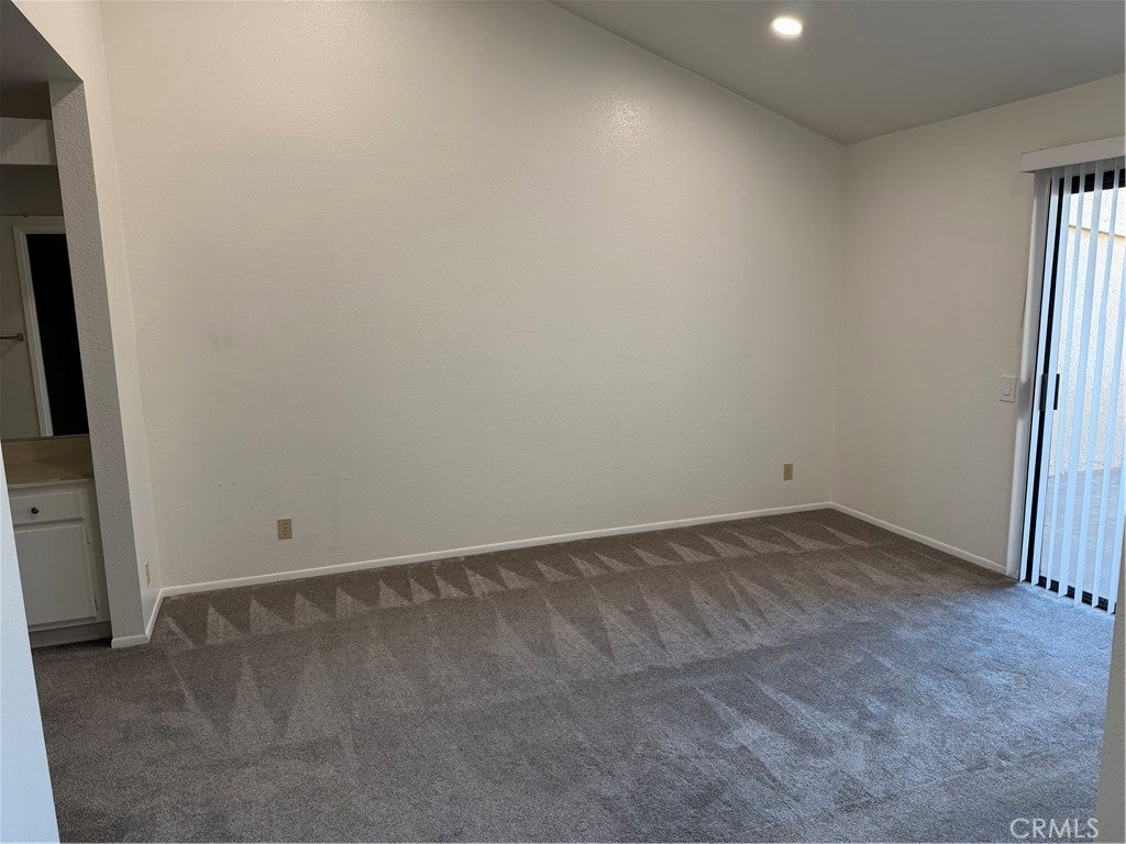 4791 Lago Drive 304