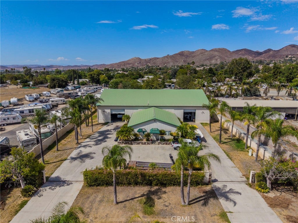 21650 Bundy Canyon