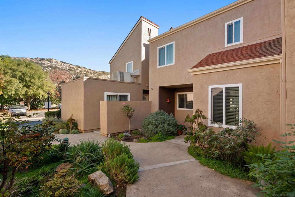 15858 Green Haven Court