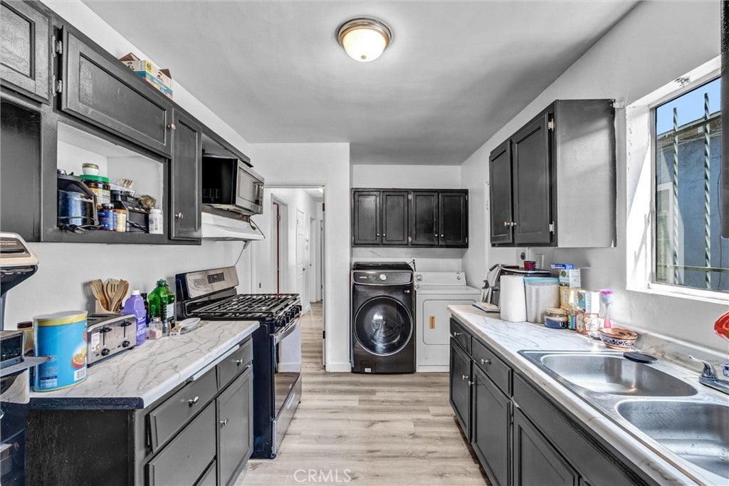 9402 Hickory