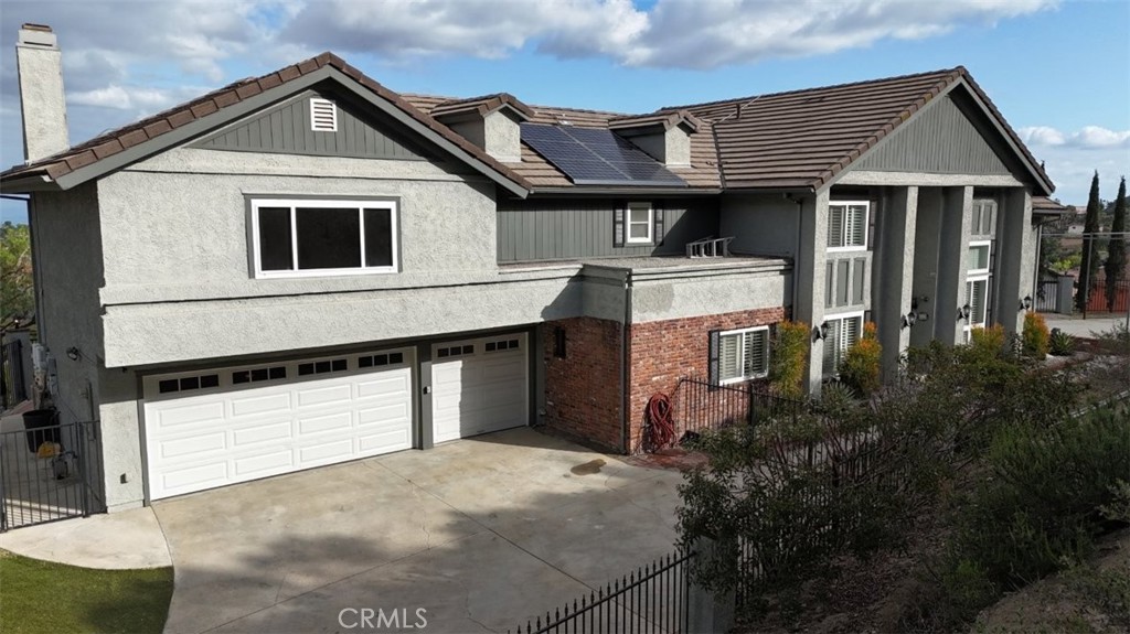 Properties 1 2315 Paseo De Cima