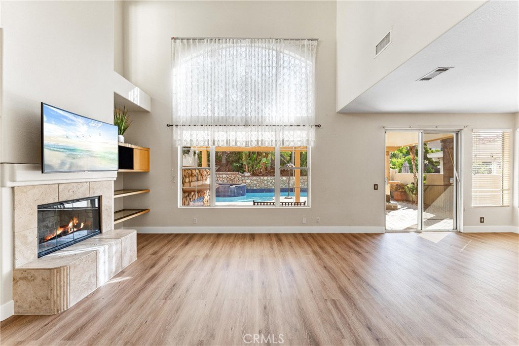 4441 Foxrun Drive