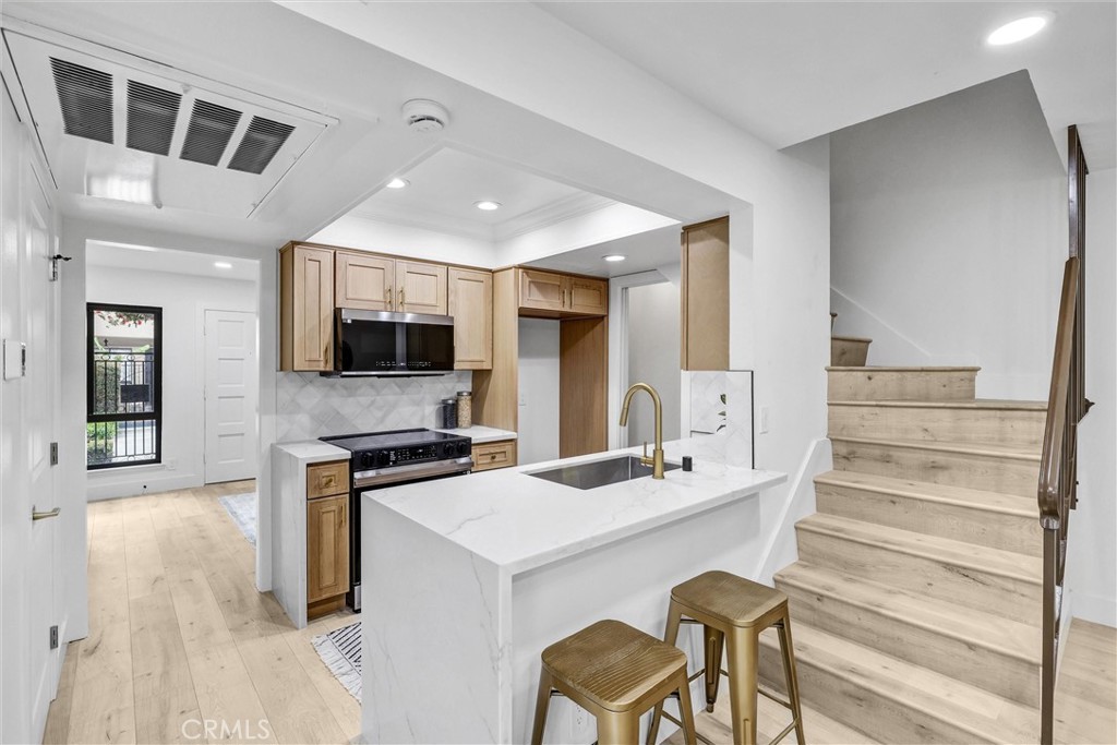 10430 Drake Way