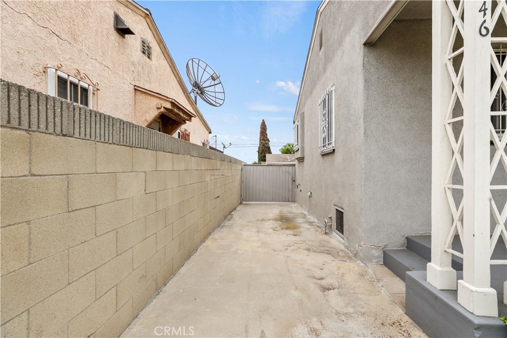 9646 La Salle Avenue