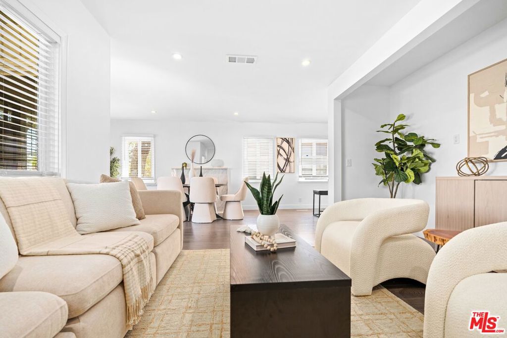 6460 W 84th Street