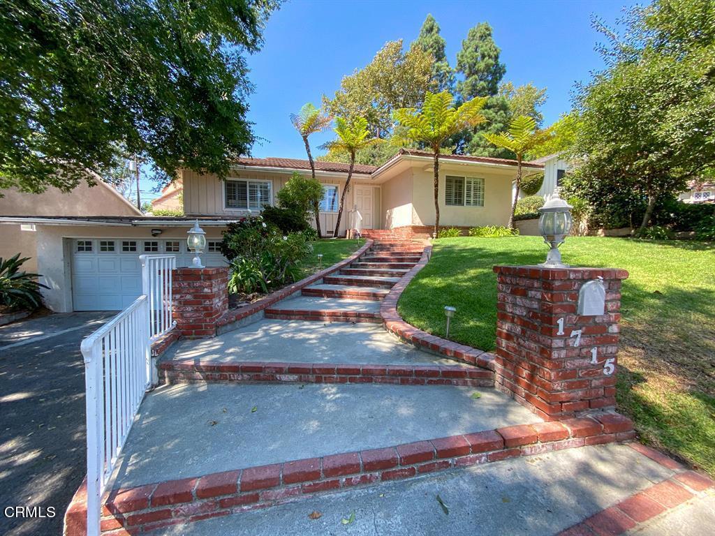 1715 La Barranca Road