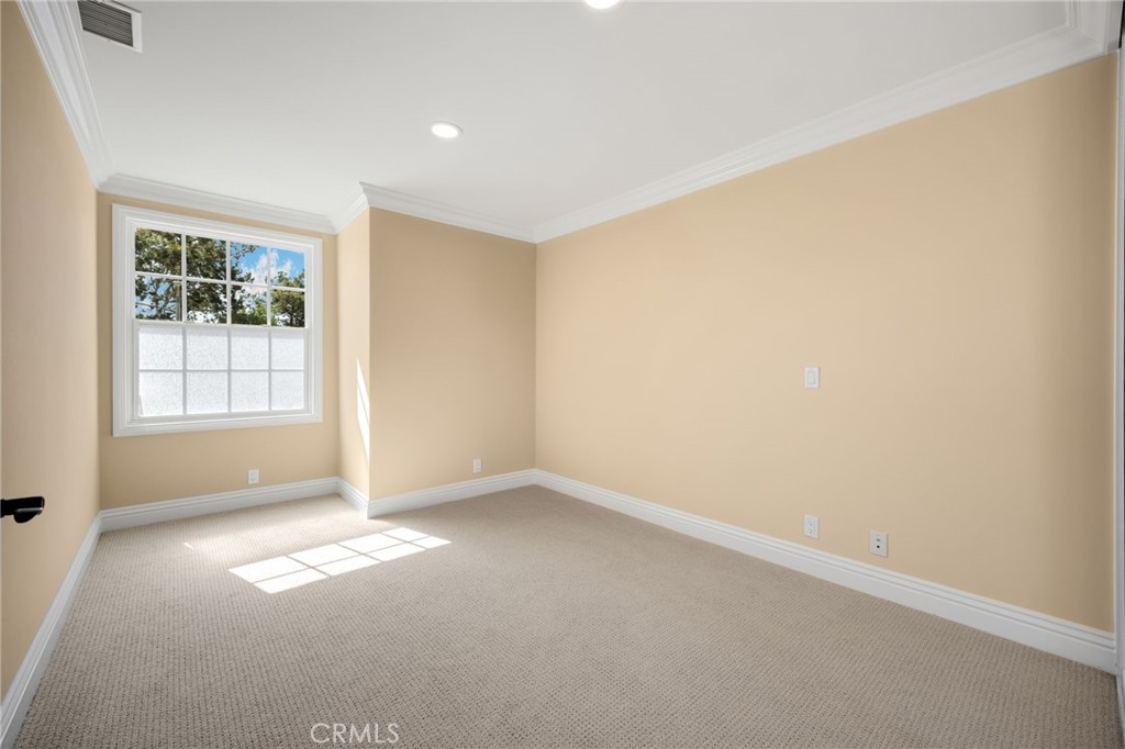 / - Residential Lease