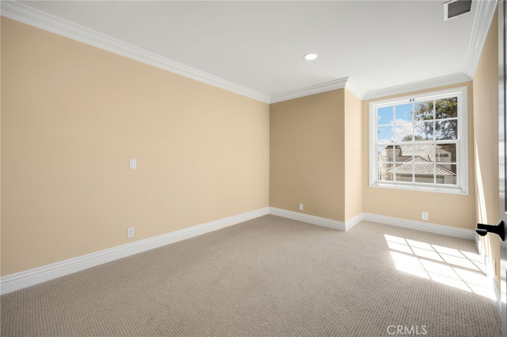 / - Residential Lease