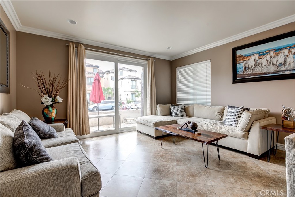 213 Baltimore Avenue