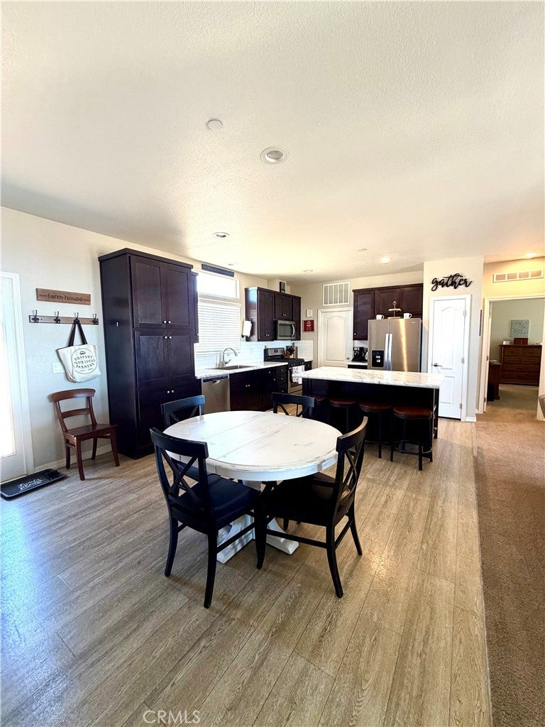 33801 Oak Drive