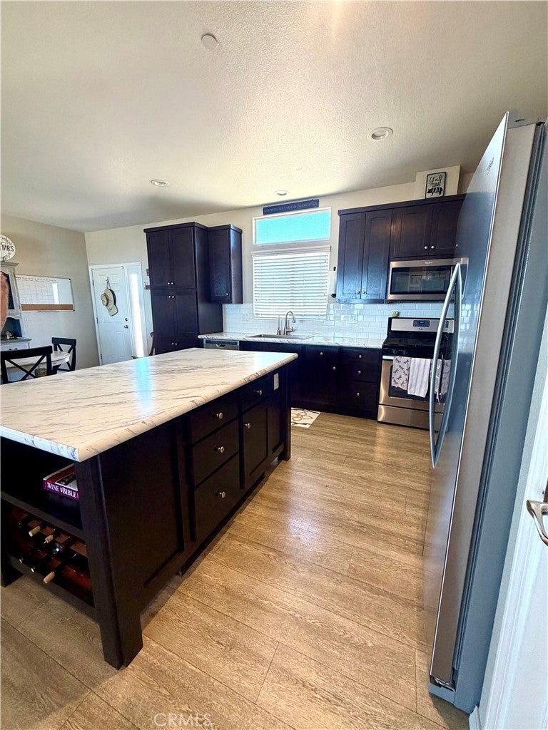 33801 Oak Drive
