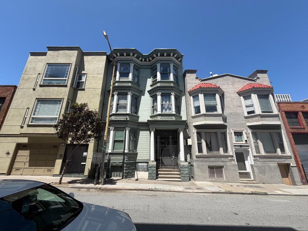 738 Natoma Street