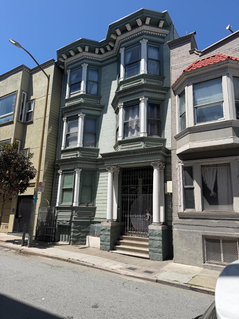 738 Natoma Street