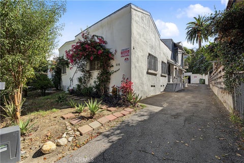 Photo of 414 S Coronado ST, Los Angeles, CA 90057 (MLS # SR26223097)