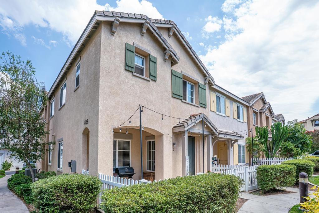 Great neighbors, small community, and this townhome in the middle of it all! Let's answer your questions first! Full size Washer/Dryer in unit? YES. Attached 2 car garage? YES. Fenced in courtyard? YES. Pets allowed? YES (with additional PET deposit). Option for 2 years lease? YES. Flexible with move-in DEPOSIT: YES. Ready for Move-in: 10/1/25. This is a 1300+ sq ft, 3bed/2.5bathroom townhome in Otay Ranch with an attached 2 car garage! Kitchen cabinets were just refinished, and carpet will be cleaned, once the Home is vacant. Home is walking distance from award winning schools like Veterans Elementary and Mater Dei, plus it's across the street from Santa Venetia Park, and the Hillsborough Community Pool, where you'll have access to the pools, and Volleyball Courts.