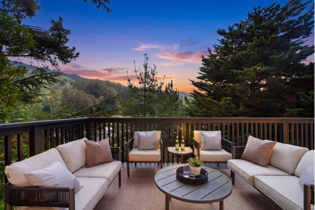 Photo of 1269 Alicante Drive, Pacifica, CA 94044 (MLS # ML82042556)