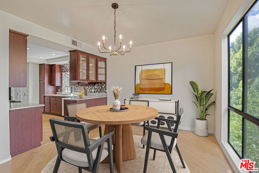 13331 Moorpark Street 233, Sherman Oaks CA 91423