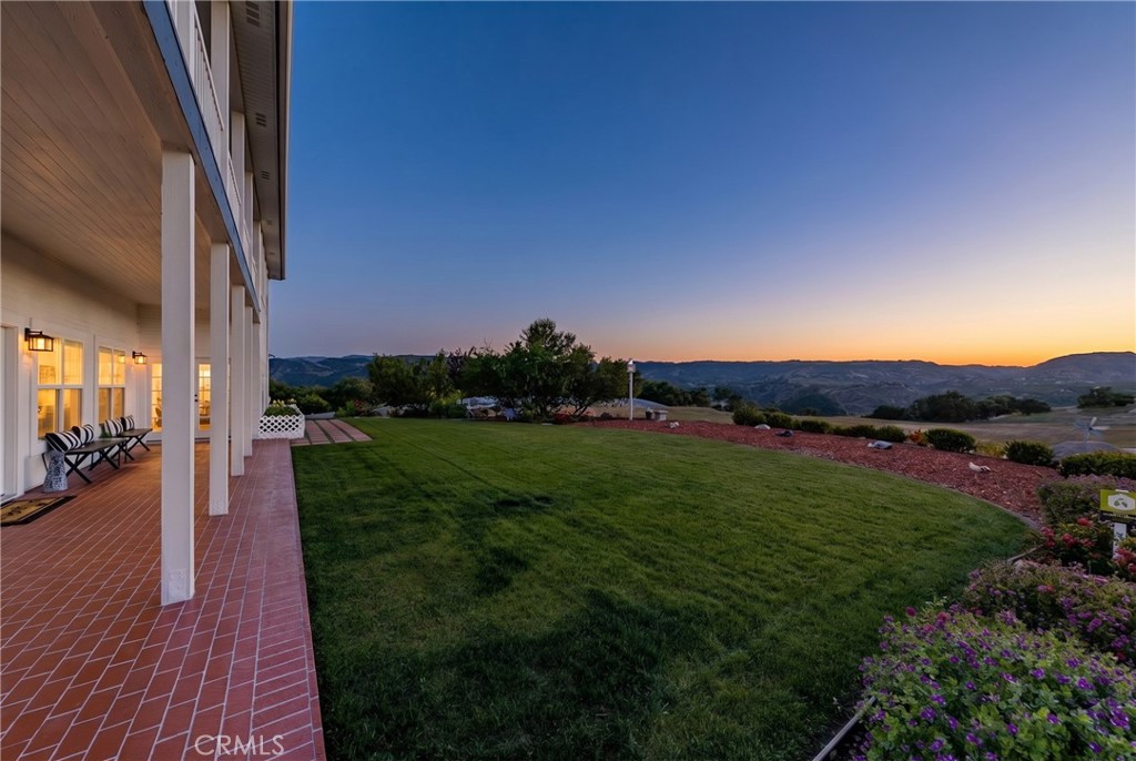 22252 Monte Rancho Dr