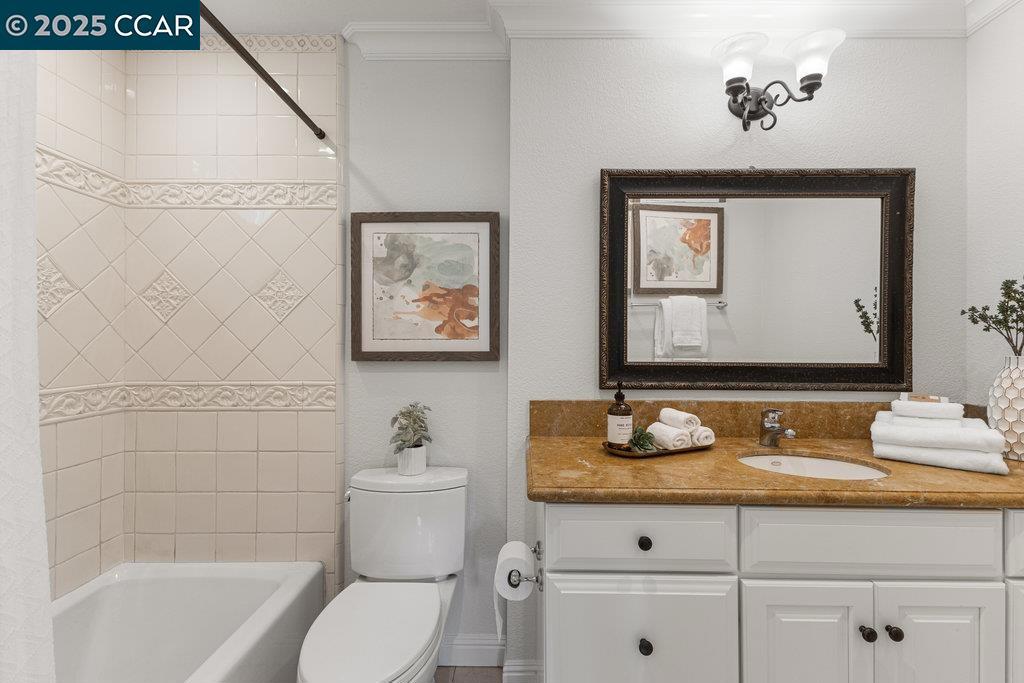 SAN MIGUEL - Residential