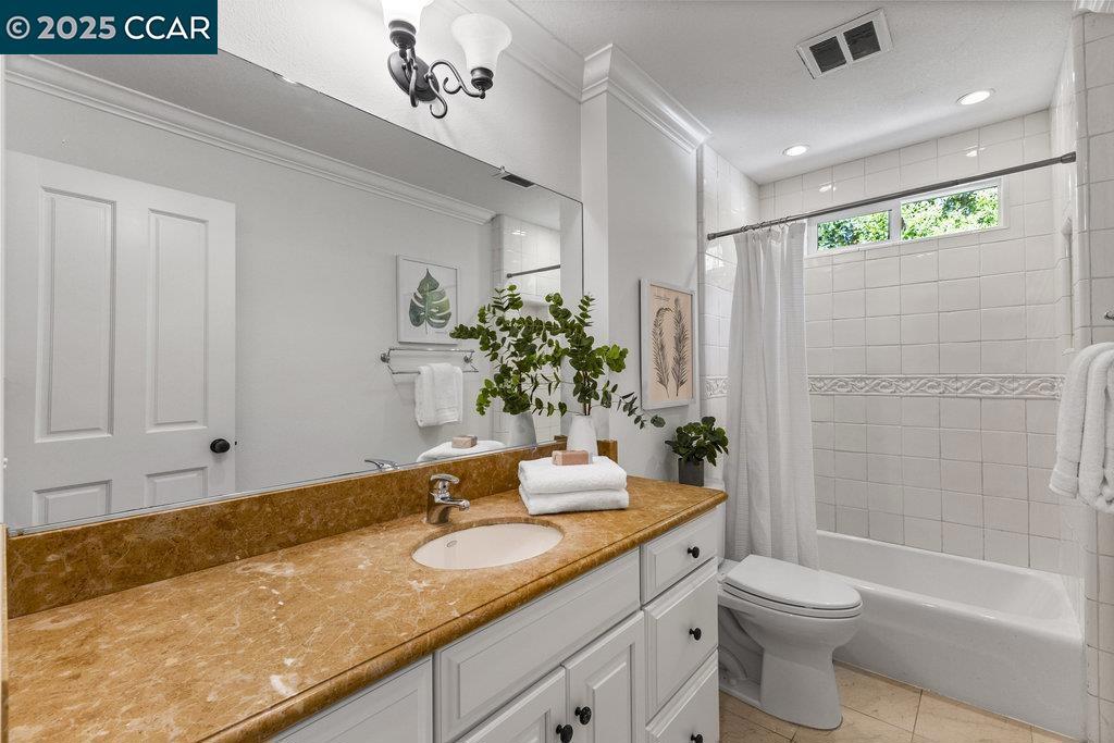 SAN MIGUEL - Residential