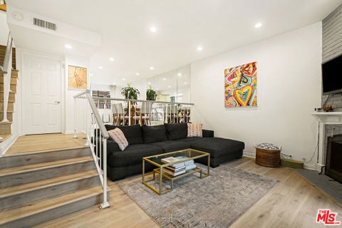Photo of 4658 Don Lorenzo Drive #E, Los Angeles, CA 90008 (MLS # 26907787)