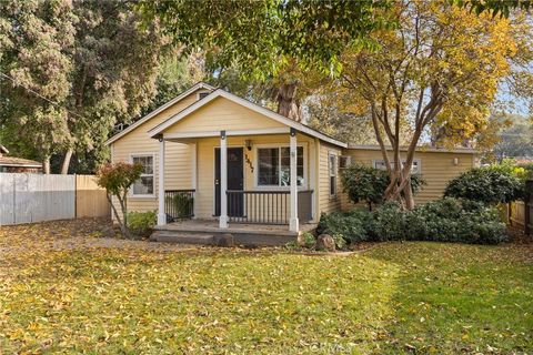 Photo of 1417 W 7th Street, Chico, CA 95928 (MLS # SN25270379)