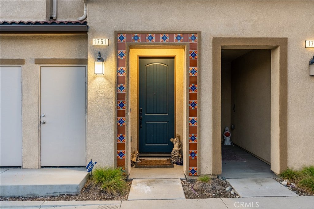 1751 Apricot Tree Place