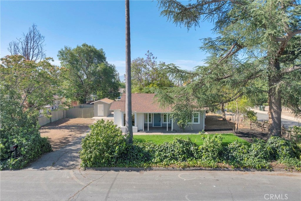 9309 Lomita Drive