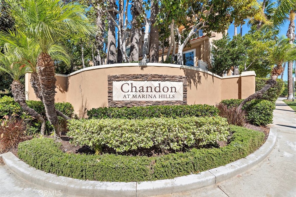154 Chandon