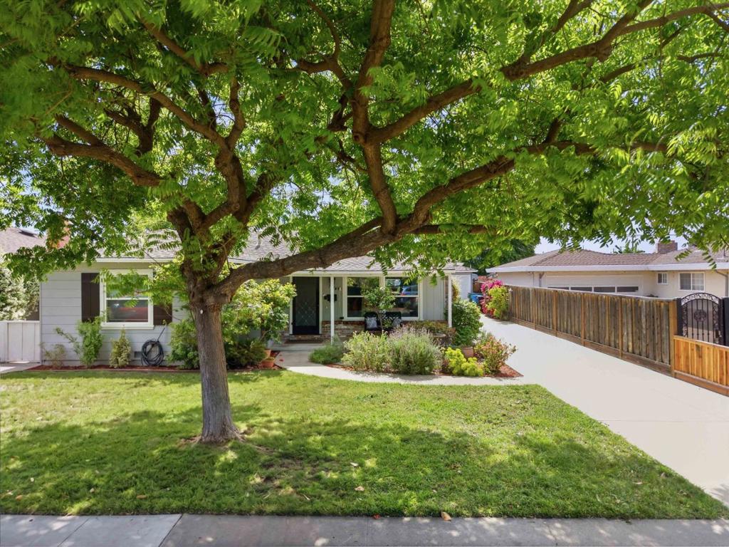 1274 Carmel Way