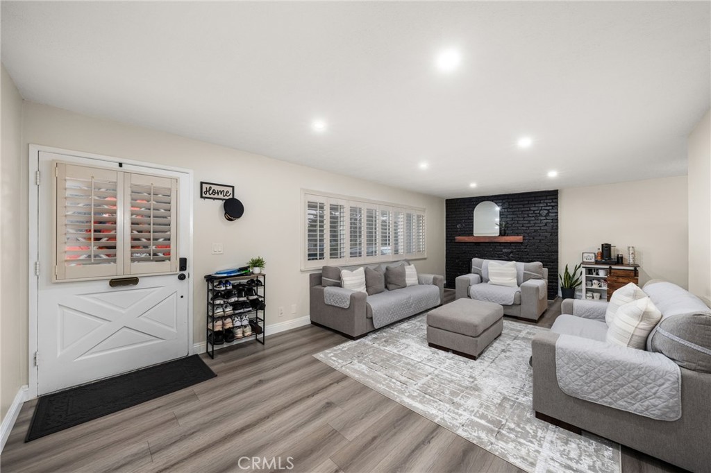 3837 Shelter Grove Drive