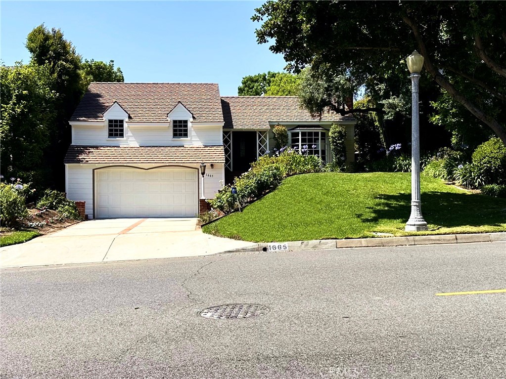 Properties 1 1665 Lorain Road