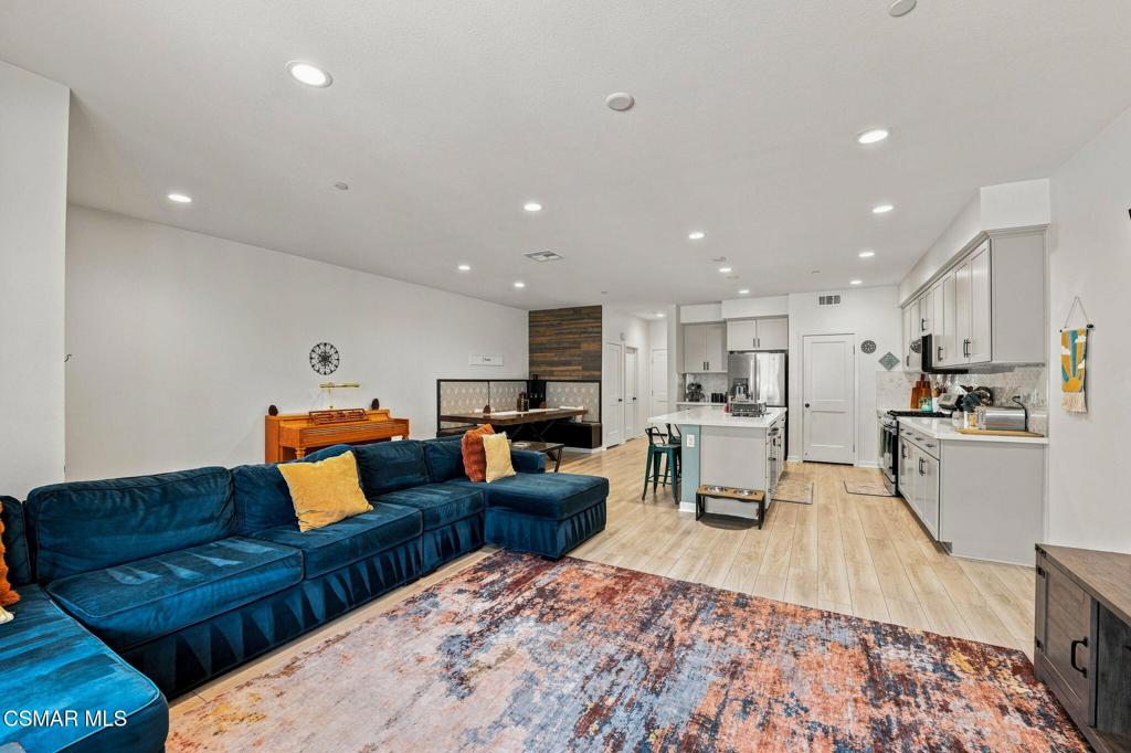 1909 Cottage Drive 3